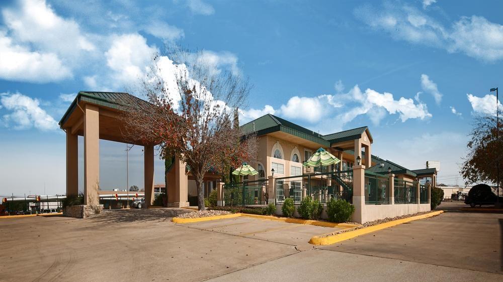 Best Western Marble Falls Inn Екстер'єр фото