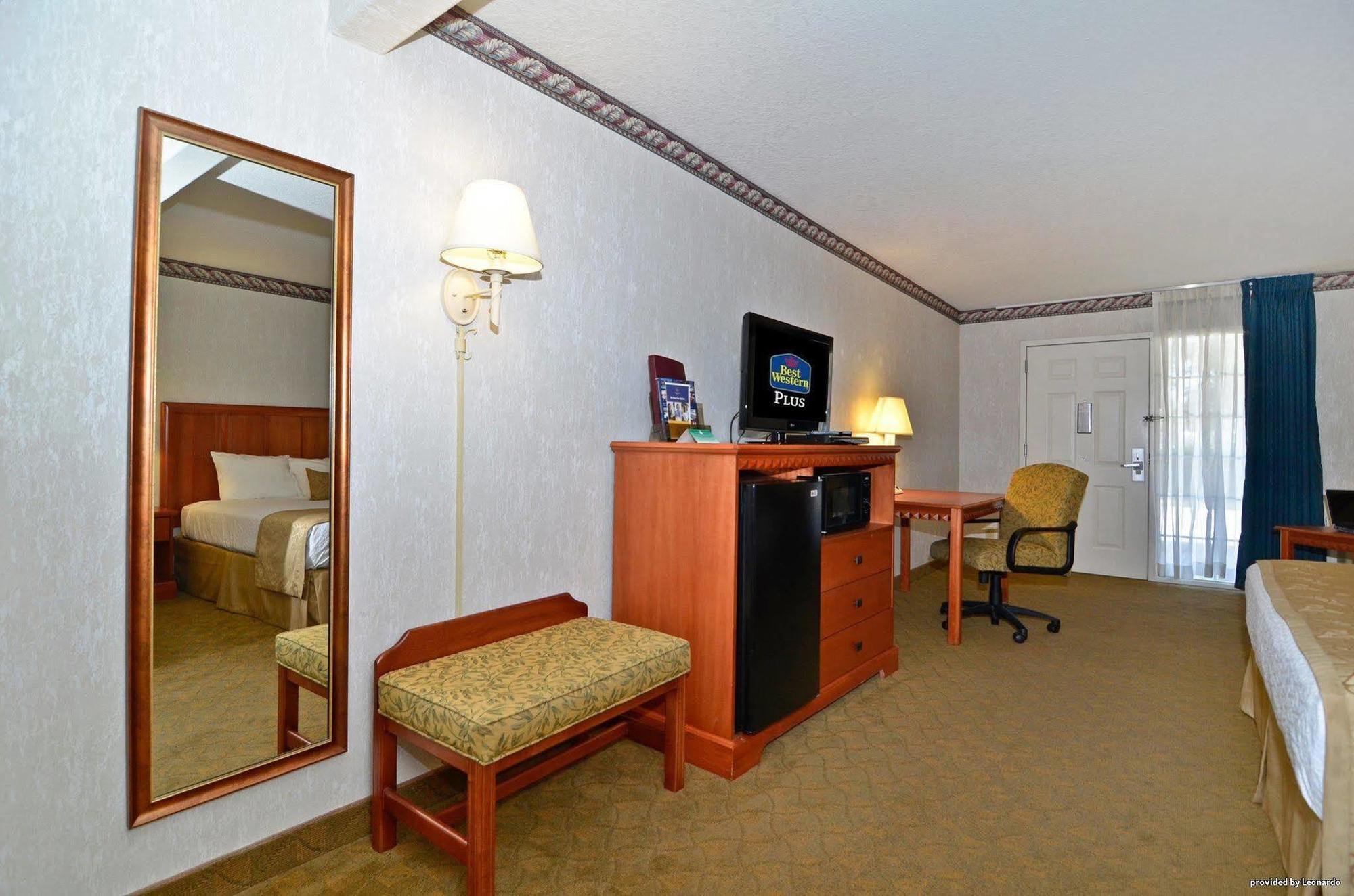 Best Western Marble Falls Inn Екстер'єр фото